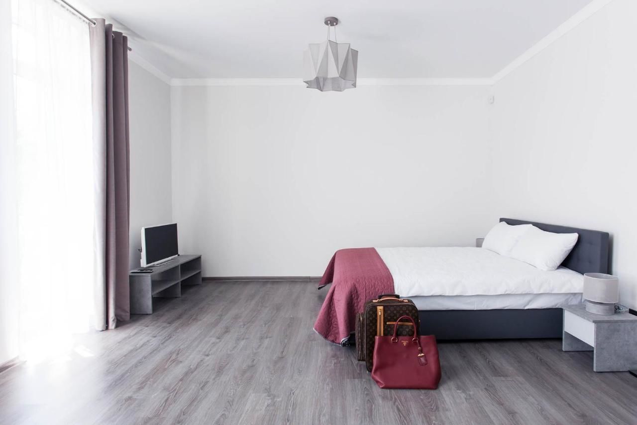 Апарт-отели Апартотель Sumskaya Apartments Киев-12